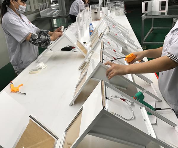 assemble working line for led acrylic display